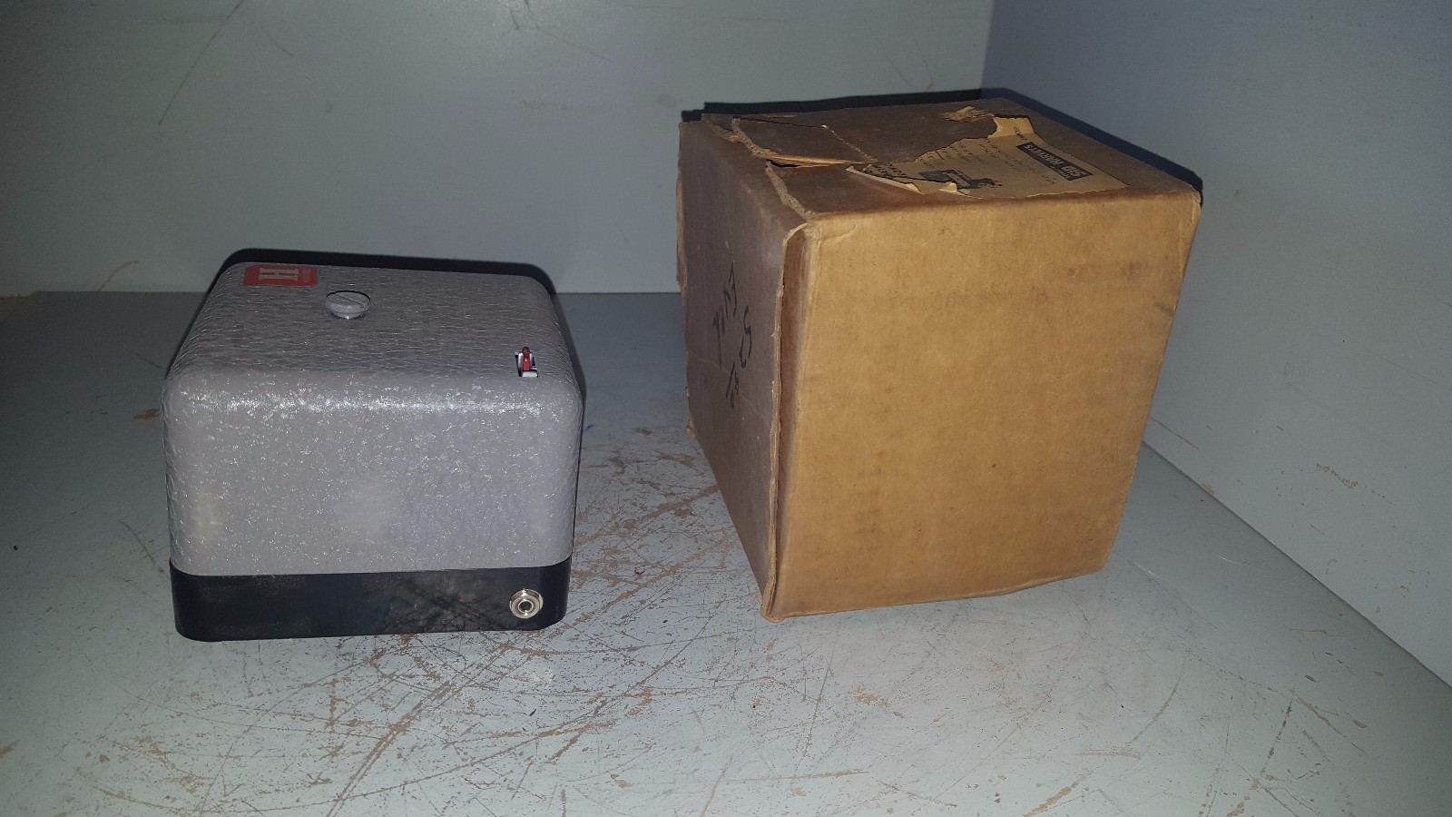 Honeywell, Sid Harvey ProtectoRelay, 120V, 60Hz, R187A, R195-R