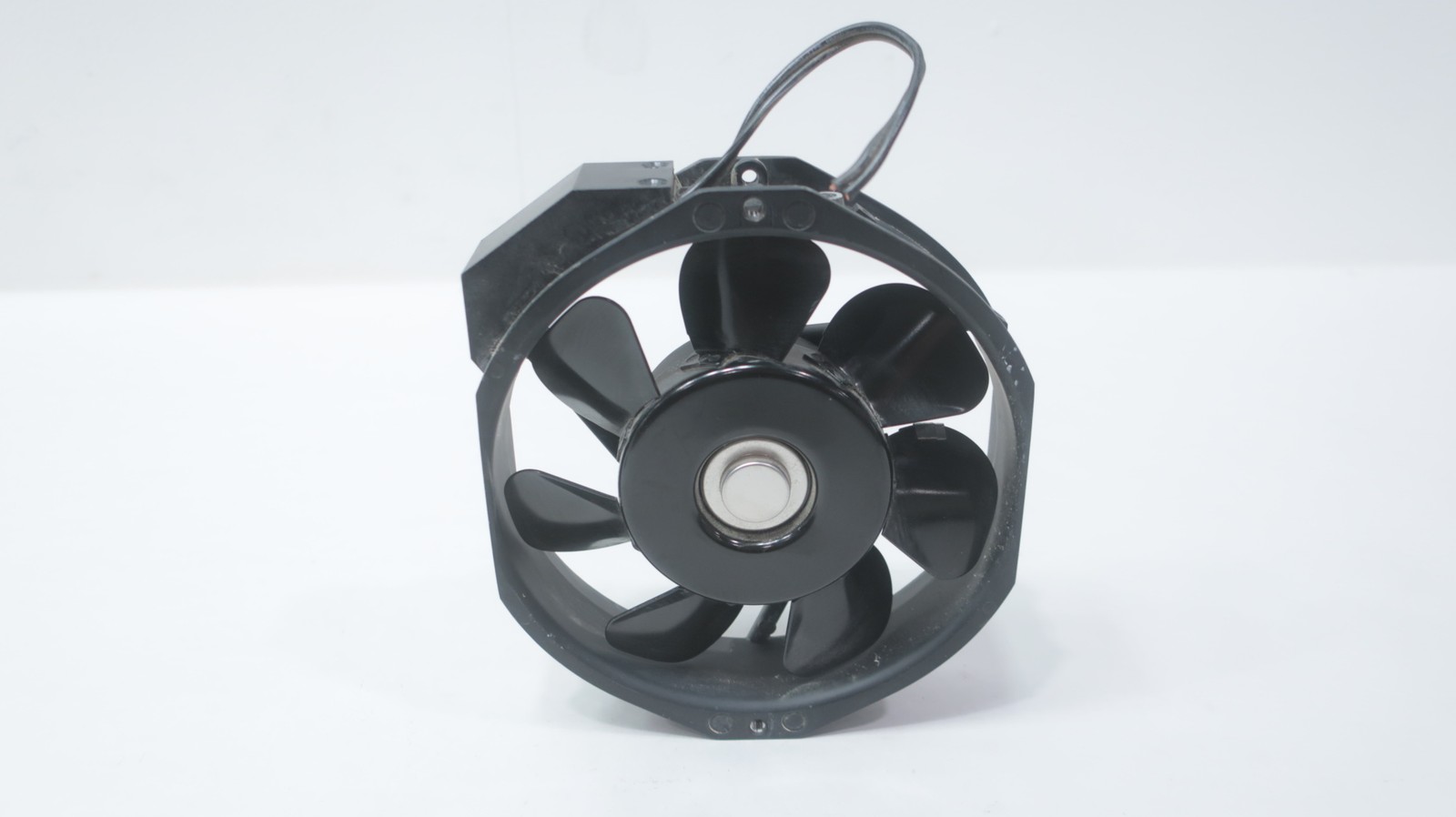 Nmb 5915PC-20W-B20-S11 5-1/2in Cooling Fan 200-240v-ac 1ph