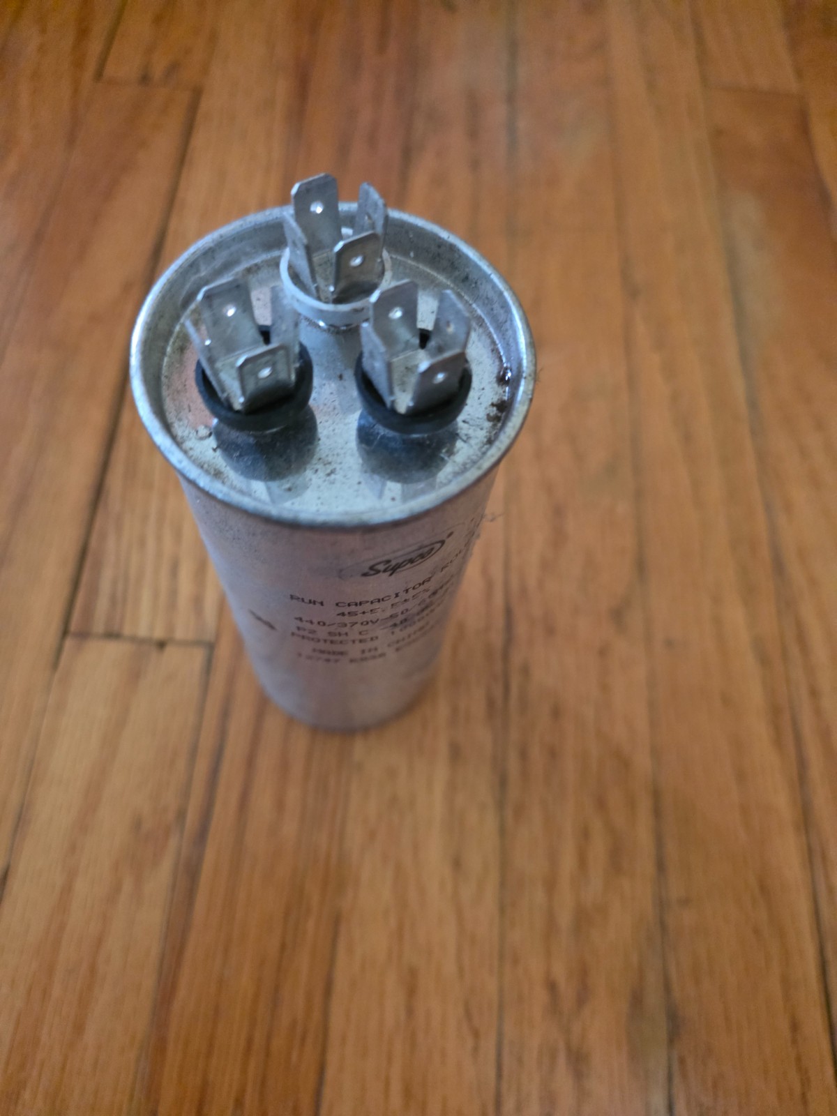 Supco HVAC dual Motor Run Capacitor 440/370V 12747 K03B E352486