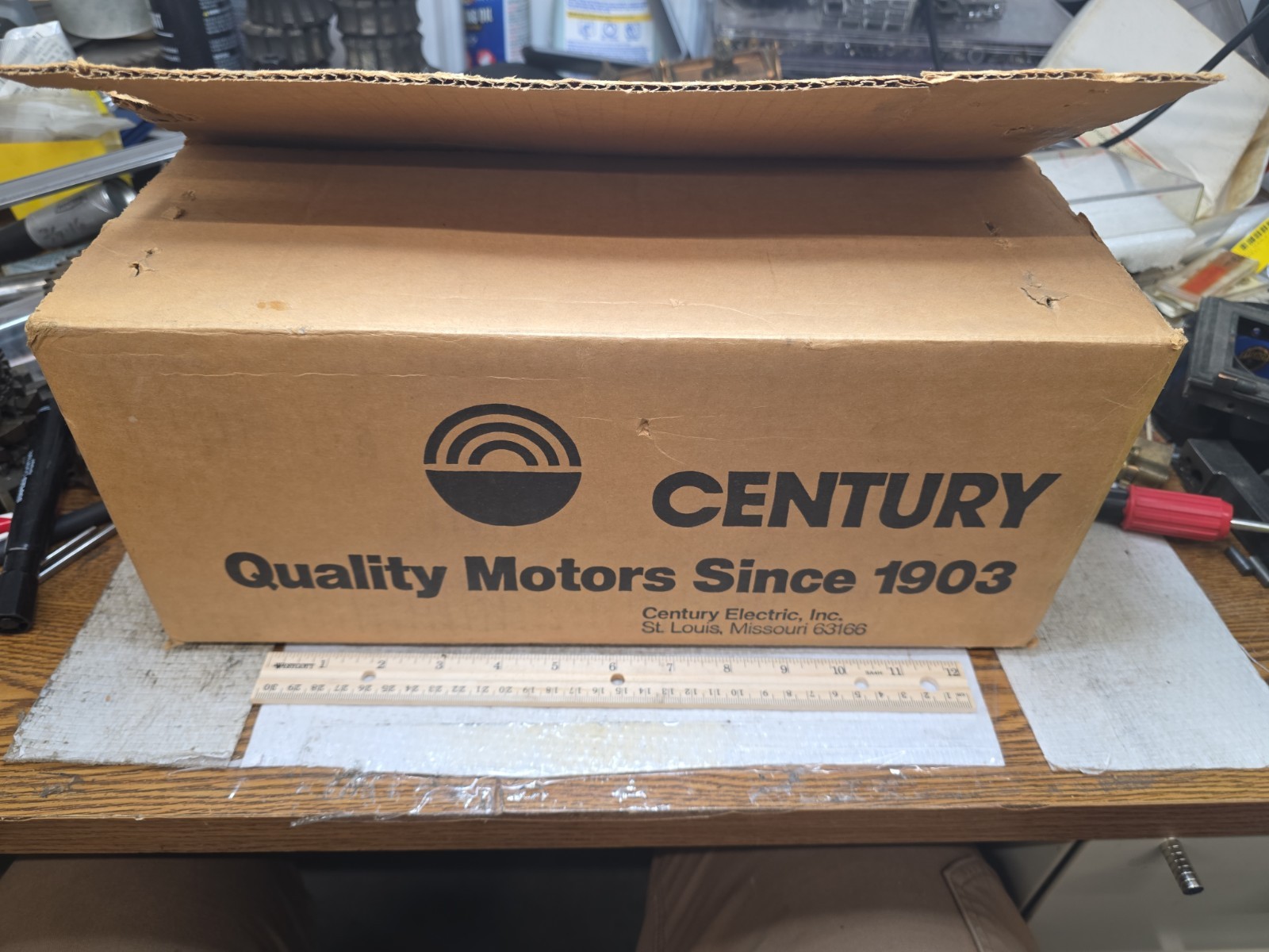 Century Motor – 7-142606-20 / P8-5757 – 1/10 HP, 3450 RPM, 115 V2.8 AMP – NOS