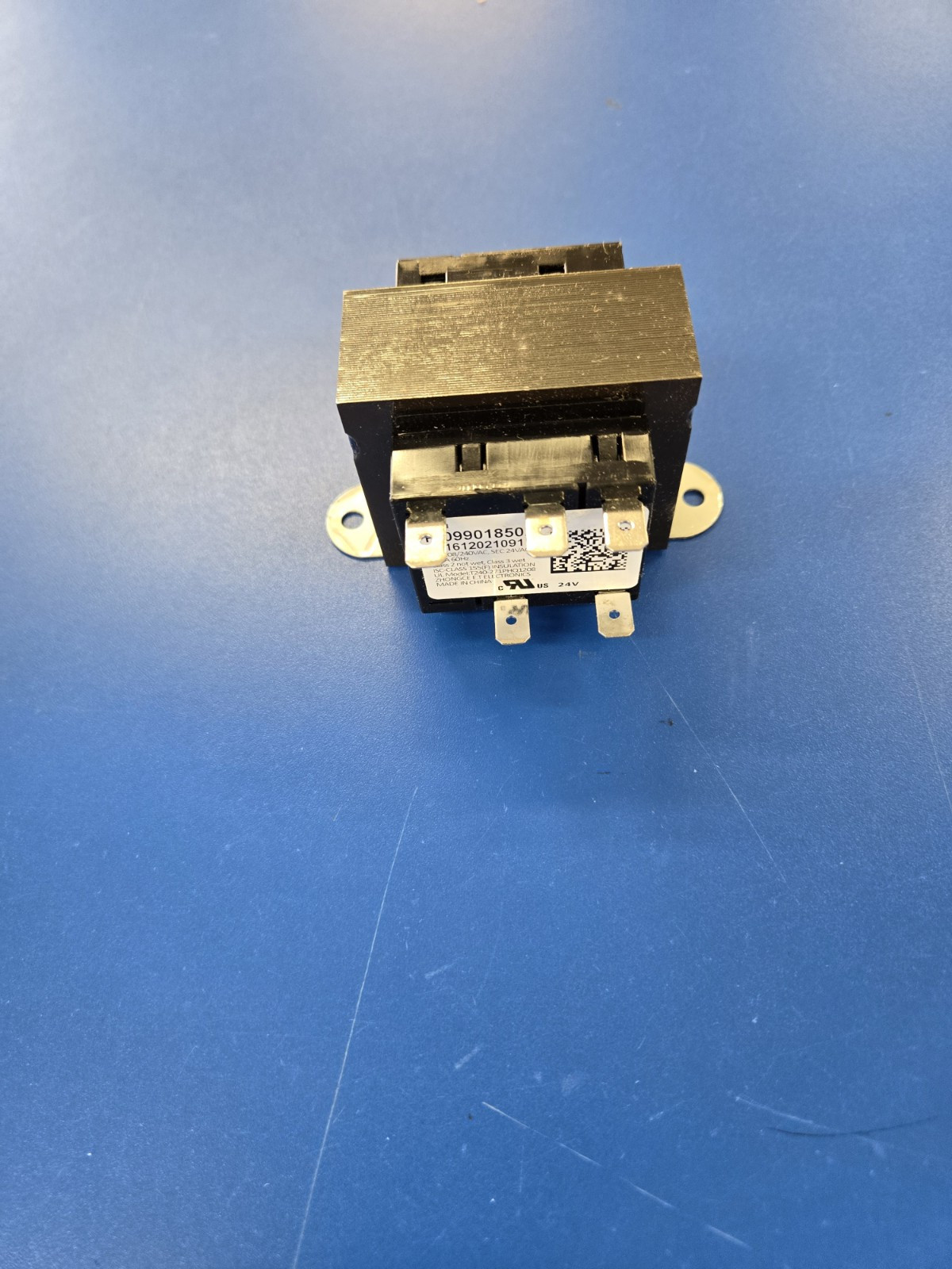 LENNOX/DUCANE/ARMSTRONG TRANSFORMER R76734700 -P/N-099018502 40VA -208/230V-24V