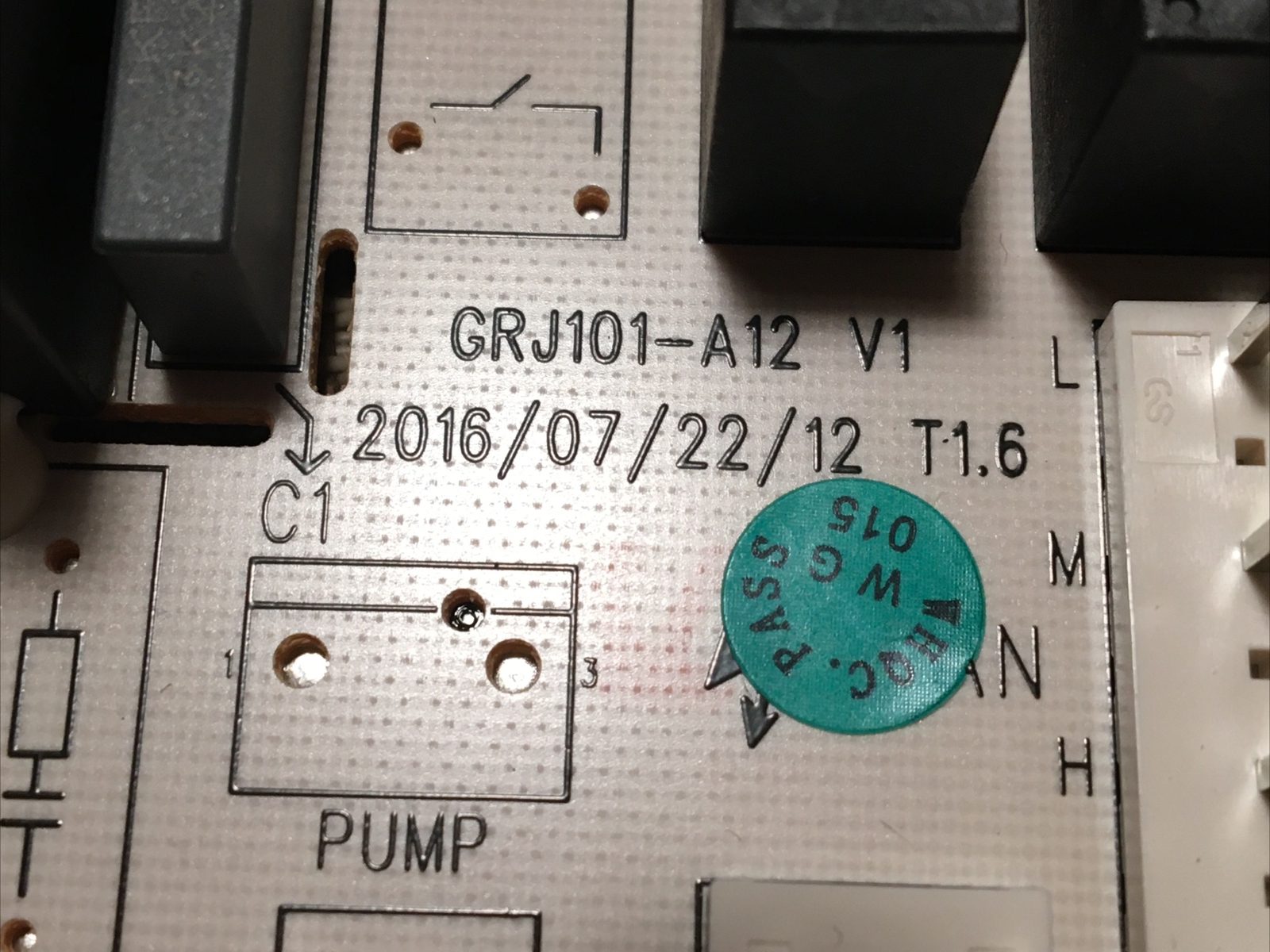GE Dehumidifier ac model: ADEL45LYL1 Power Supply Board (ZB M10101AH )