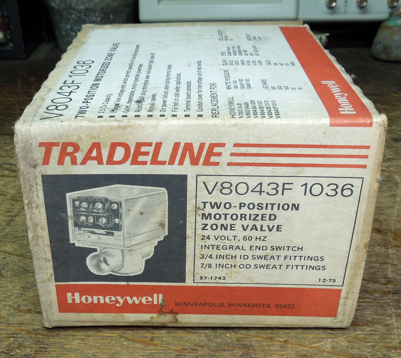 Honeywell Tradeline V8043F 1036 Motorized Zone Valve 24V 50/60Hz 3/4in sweat