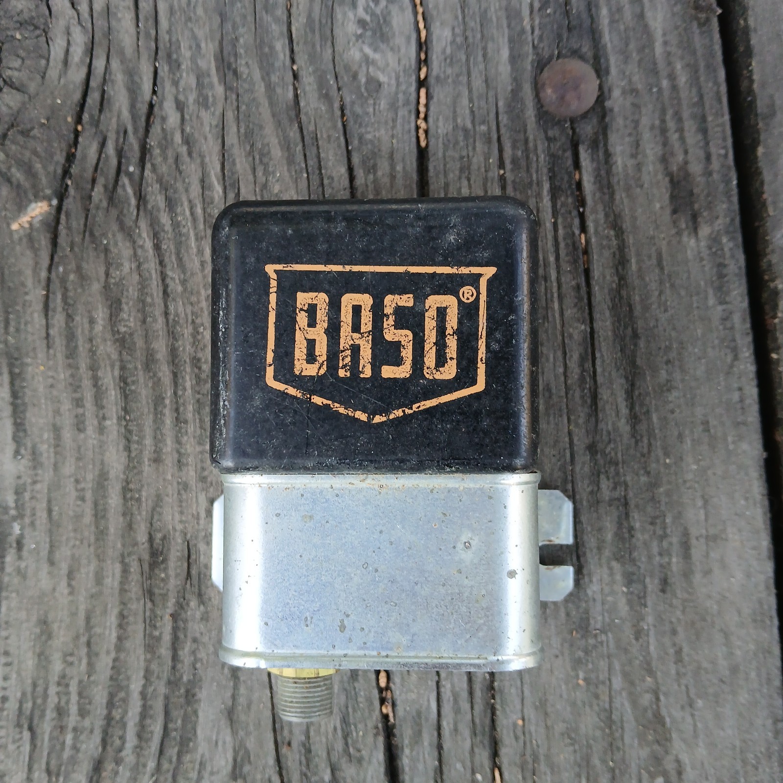 BASO Pilot Safety Switch L61LL-1C (LPW30V) #h3 (UNTESTED)