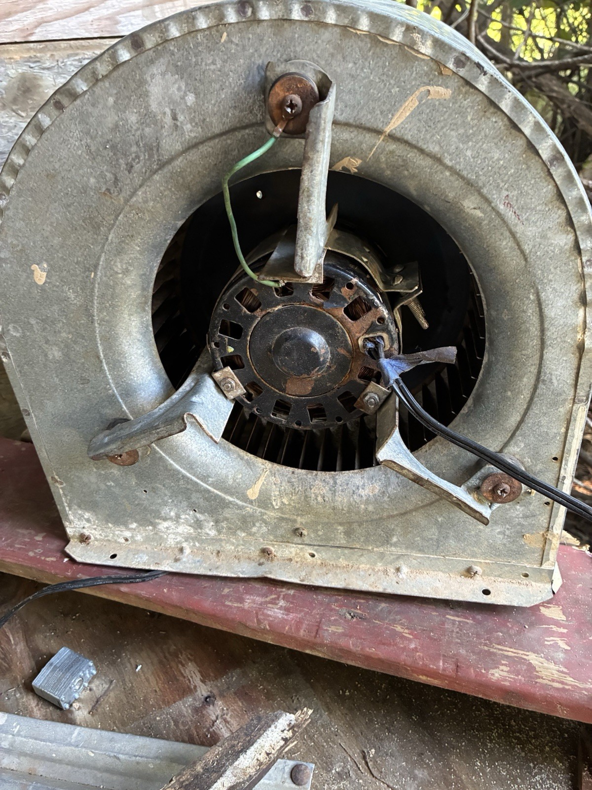 Centrifugal HVAC Squirrel Cage Blower Belt Drive 115V 1-Phase Model D9RAT070BDD