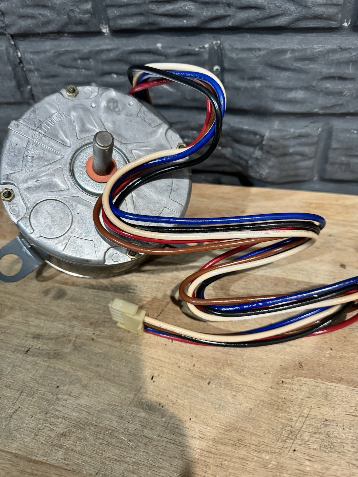 GE MOTORS, 5KCP39BG K265 – New No Box