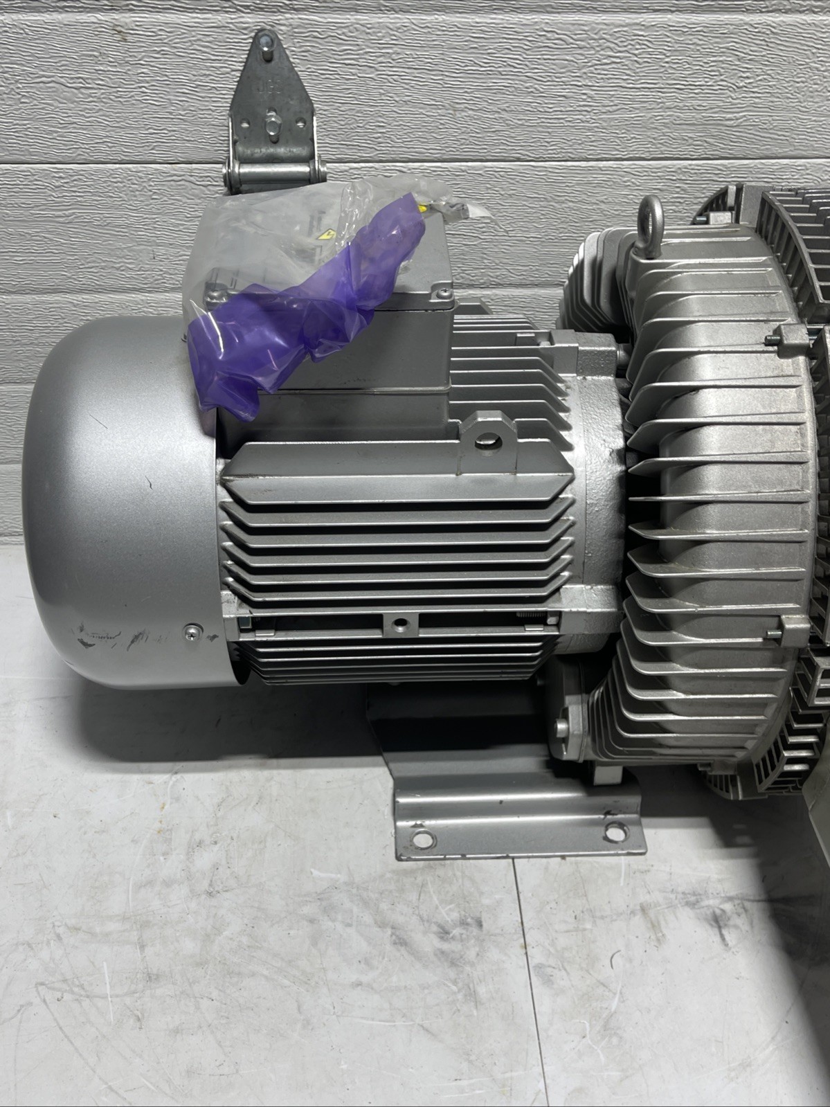 Fuji Electric 2Vfb60-8.4-7W Regenerative Blower,2 In.,7.40 Hp,3 Ph