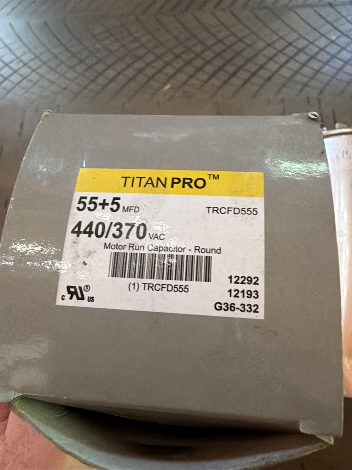 Titan Pro TRCFD555 Round Dual Run Capacitor 55+5 MFD 440/370 VAC