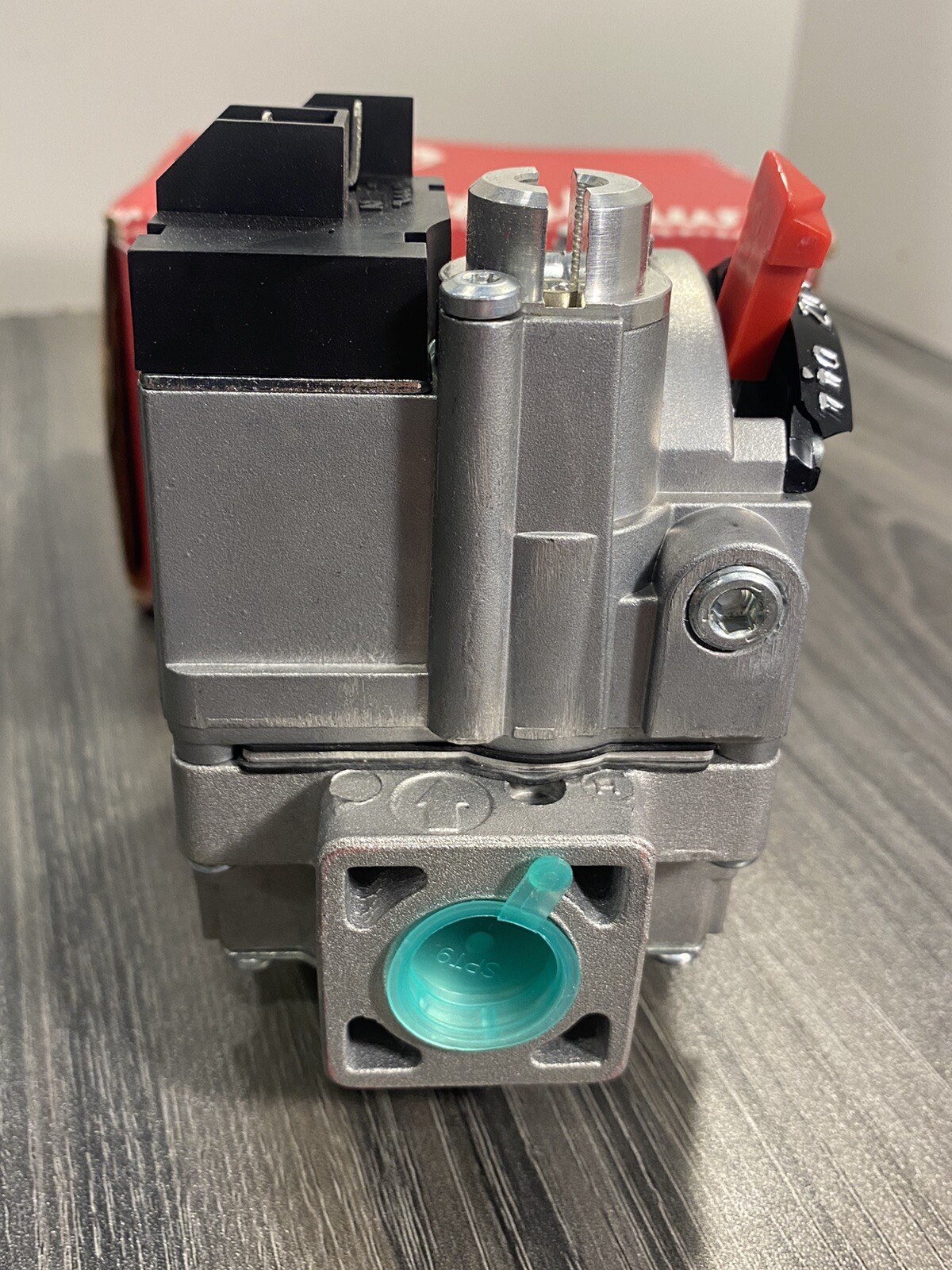 New Robertshaw 720-400 Dual Gas Heating Furnace Valve Uni-Kit 24V 7200ER – USA