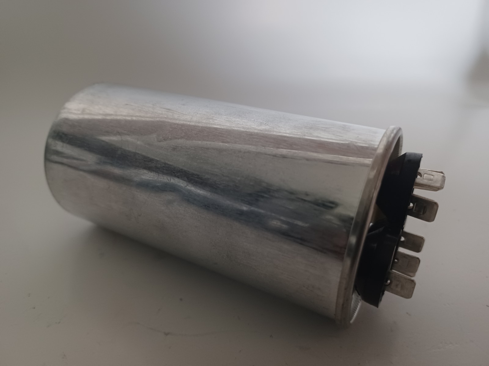 Genteq C3355R Capacitor Dual Run round 35/5 UF MFD 370V VAC 97F9834 (Replace Old