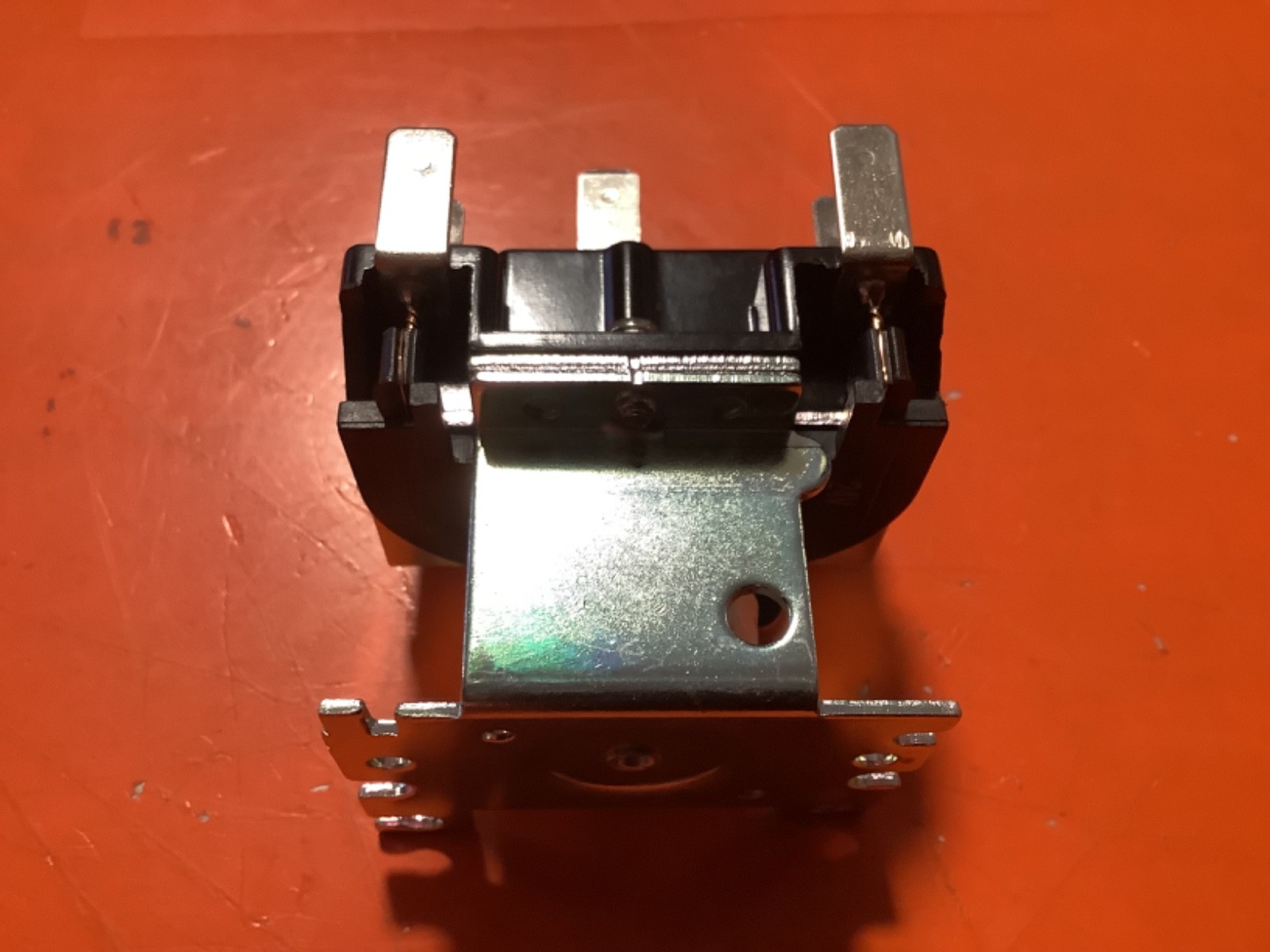 90-340 Switching Fan Relay DPDT 24 Volt Coil also replaces Honeywell R8222D1014
