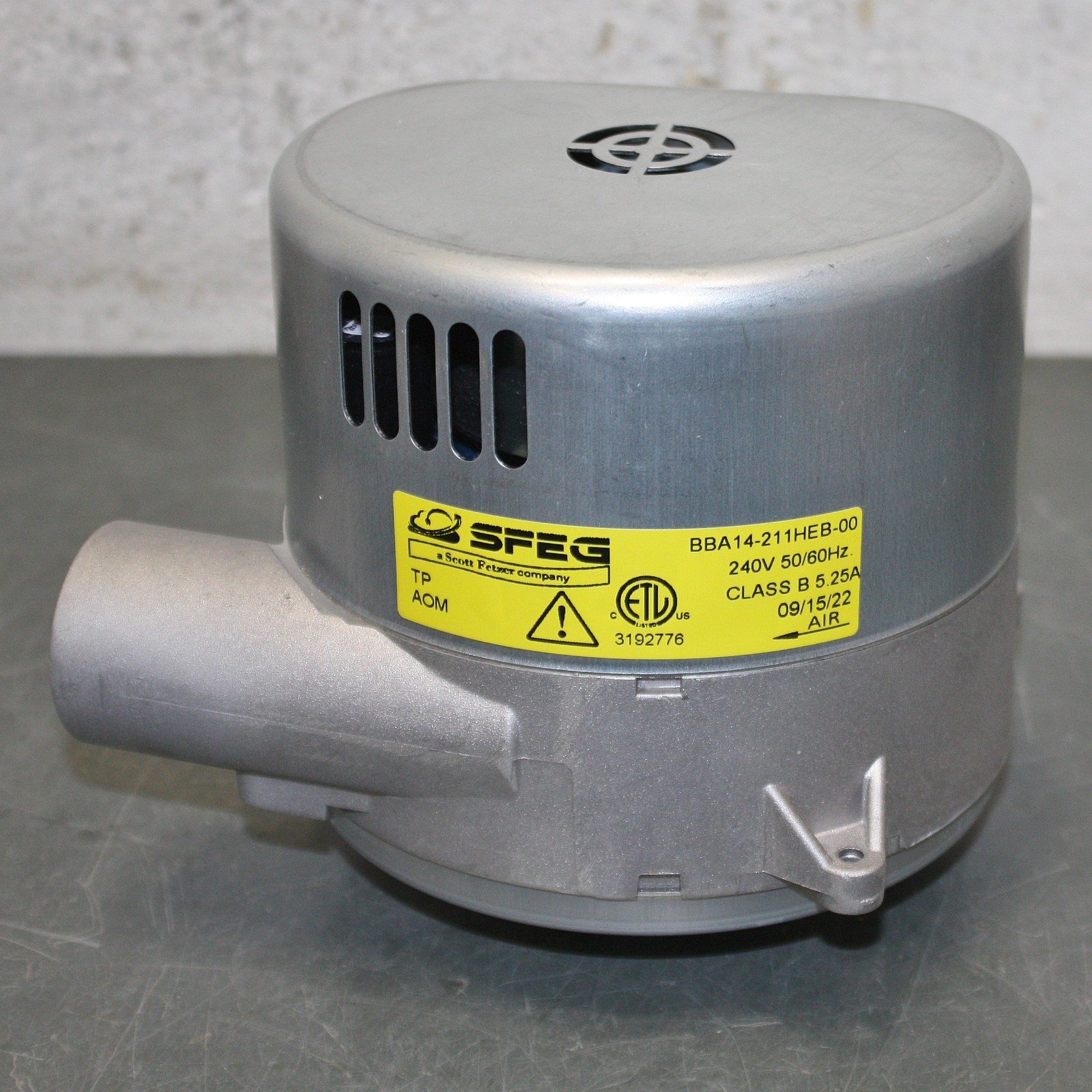 Northland Brushless Blower BBA14-211HEB-00, 400W, 230V AC, 4.5 A, 1 Stage, 1 PH