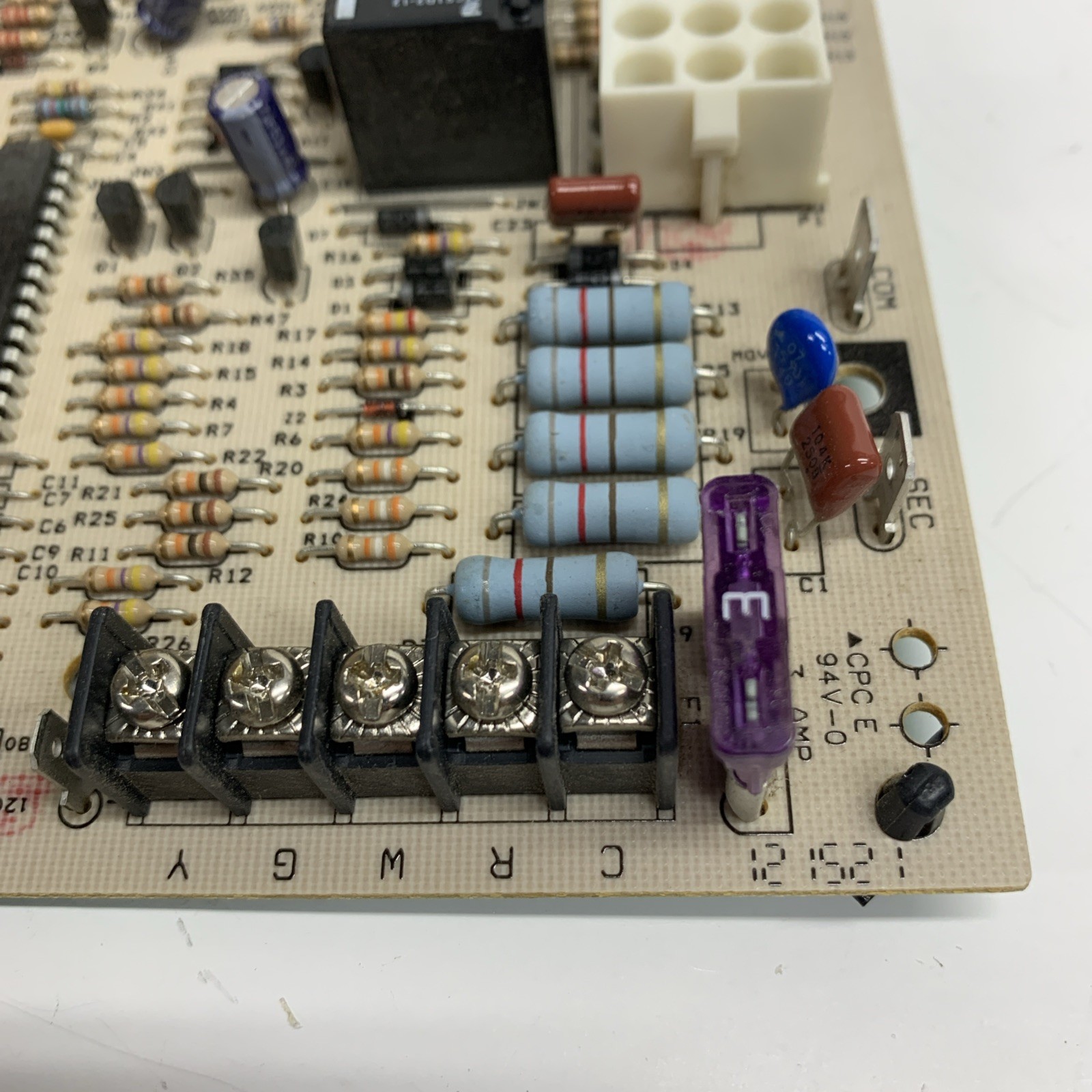Ruud 62-25338-01 Furnace Control Board 1097-200
