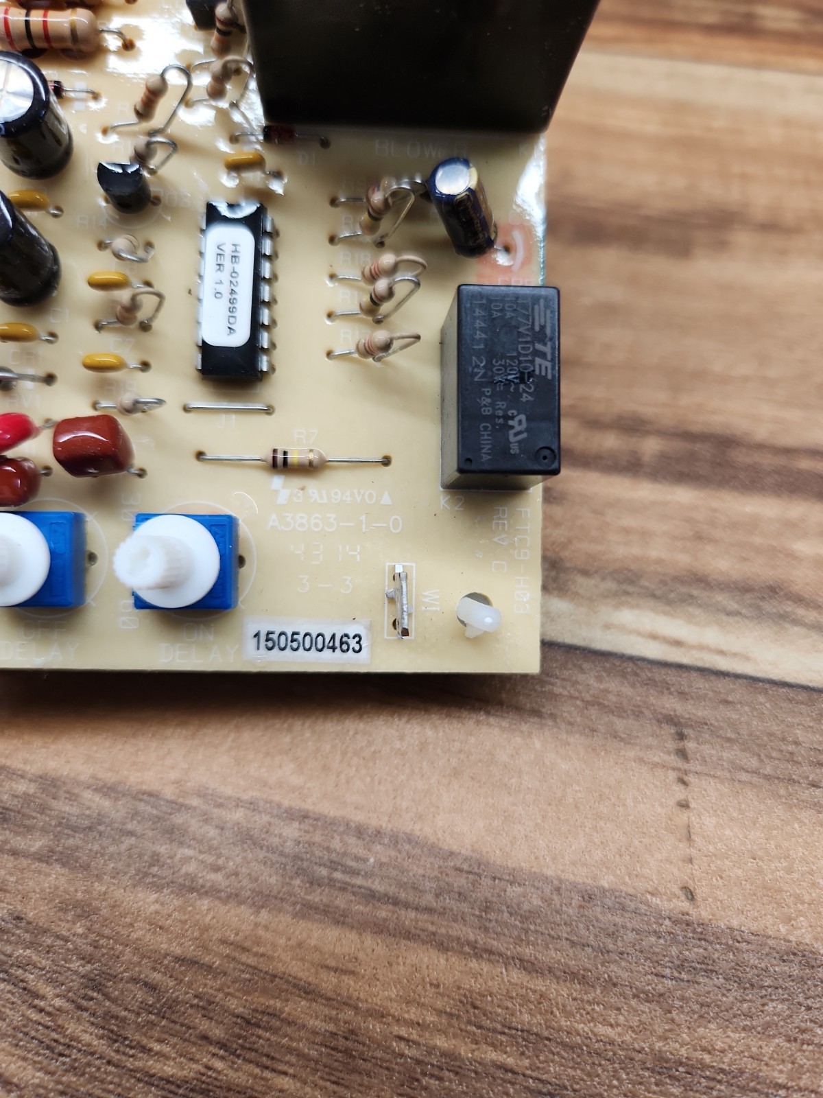 Heatcraft Lennox fan timer control board FTC9-H03 51K46