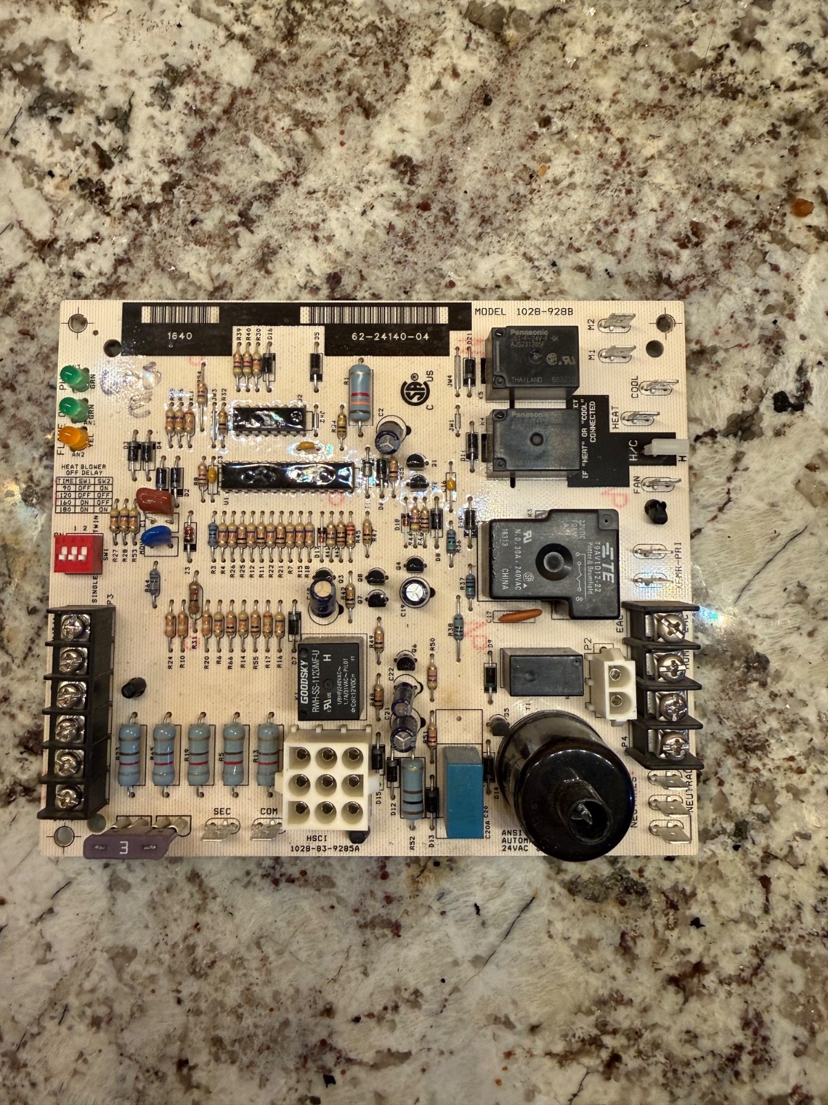 Furnace Control Circuit Board 1028-83-9285A 1028-928B 62-24140-04 GUARANTEED