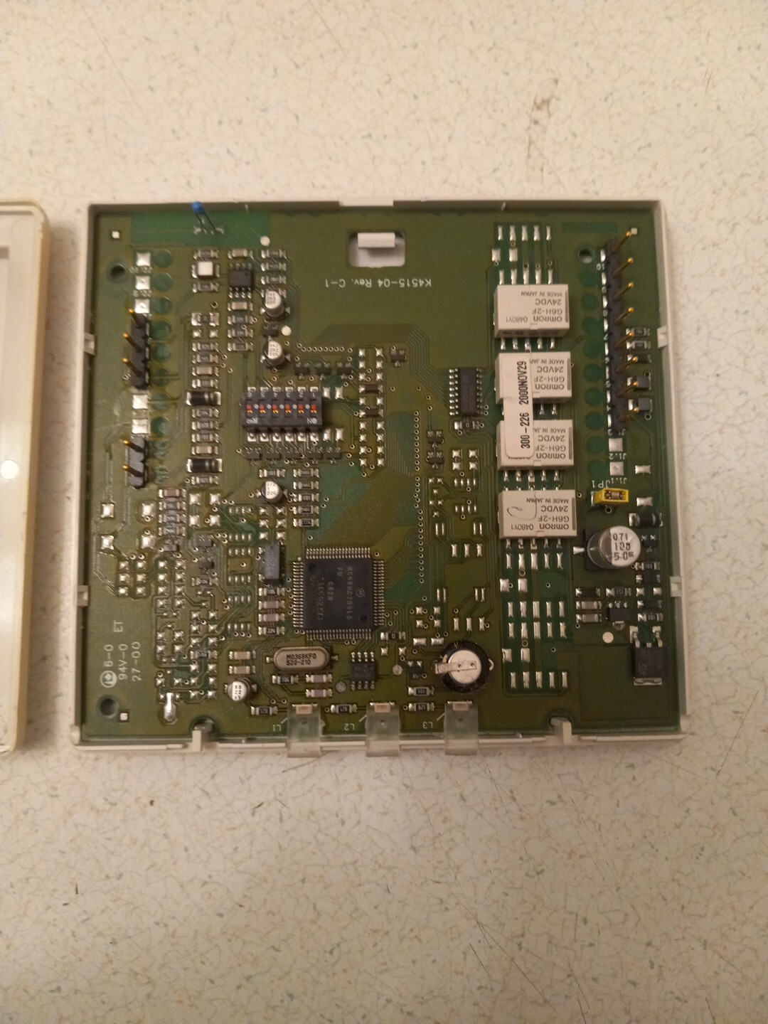 Robertshaw 300-26 Non Programmable Thermostat Works