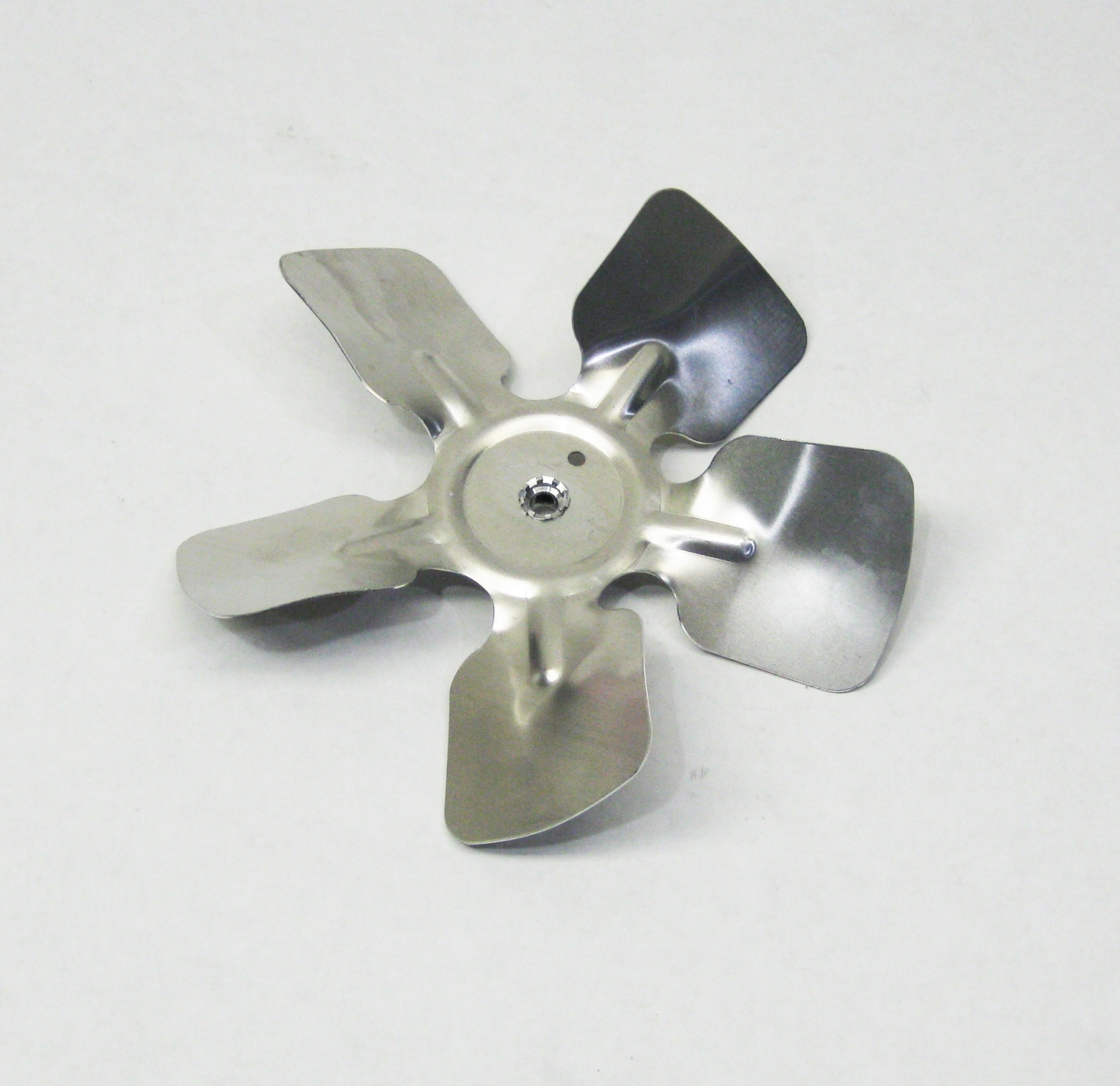 A60805 Metal Fan Blade 8″ Diameter 5 Blades 5/16″ Bore Hub CW 36 Degree Prop