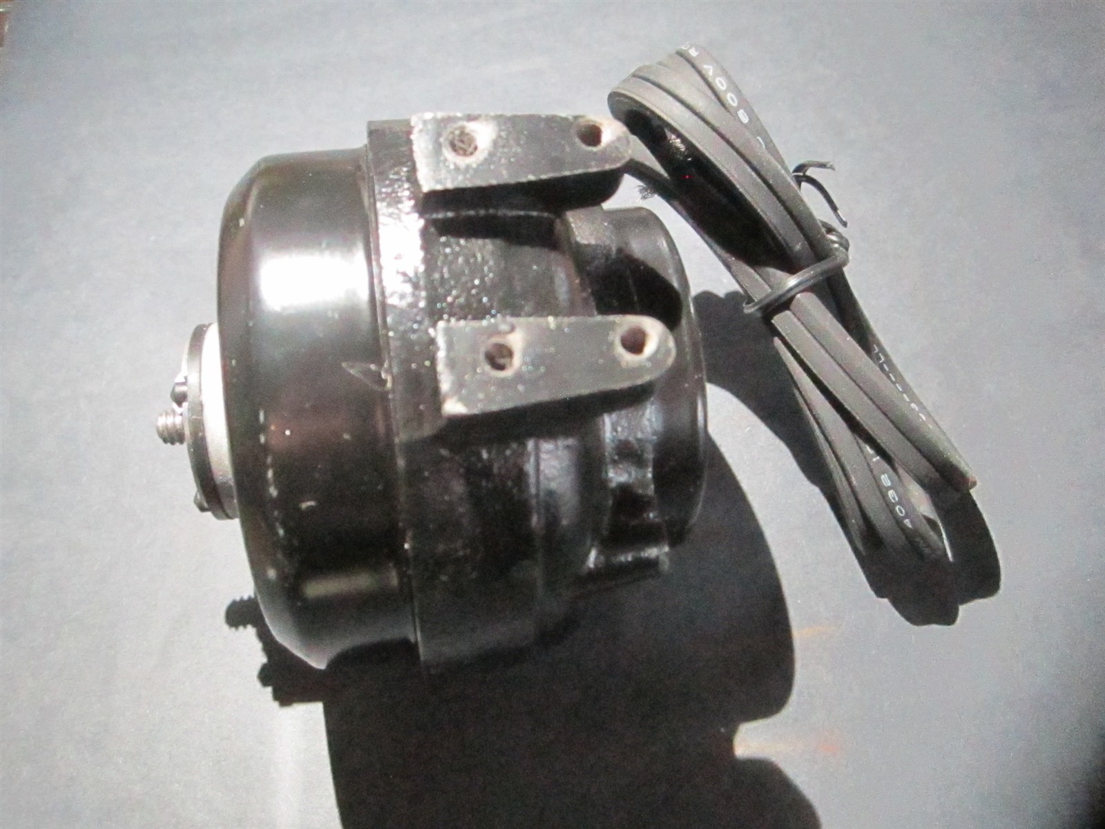 Century (UB04CCH) 1/185 HP 1550 RPM 230v 60/50Hz Unit Bearing Motor