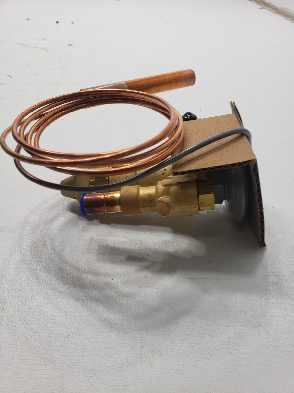 Sporlan Thermostatic Expansion Valve EGVE-3/4-C 3/8×1/2 ODF Solder 1/4 ODF EXT