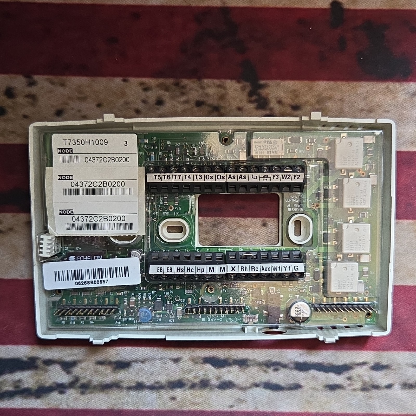 Honeywell T7350H1009 Programmable Thermostat 3 Cool/3 Heat Push Button White