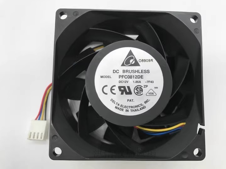 1PCS Delta PFC0812DE 8038 12V 1.86A 8CM 4-Wire PWM Large Airflow Cooling Fan