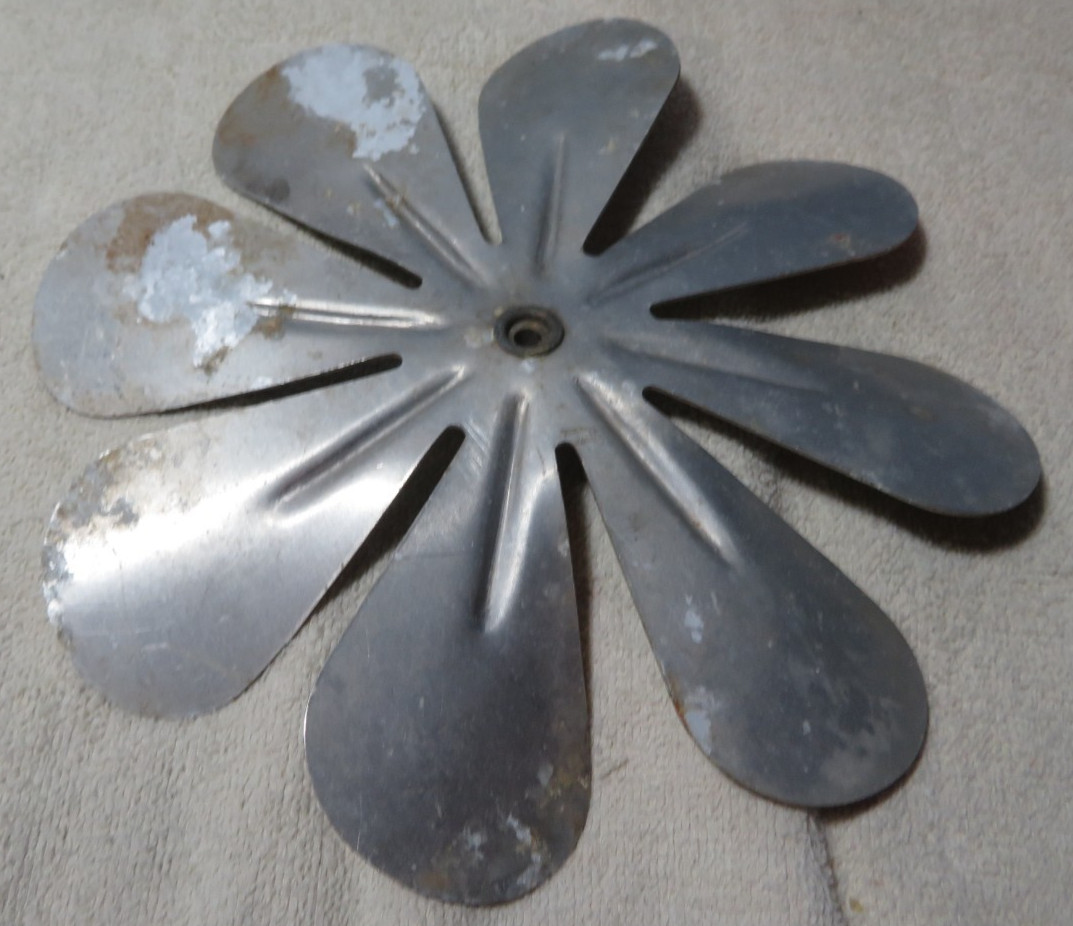 VINTAGE ALUMINUM FAN 8 BLADE MAN CAVE DECOR Steampunk Robot Altered Art