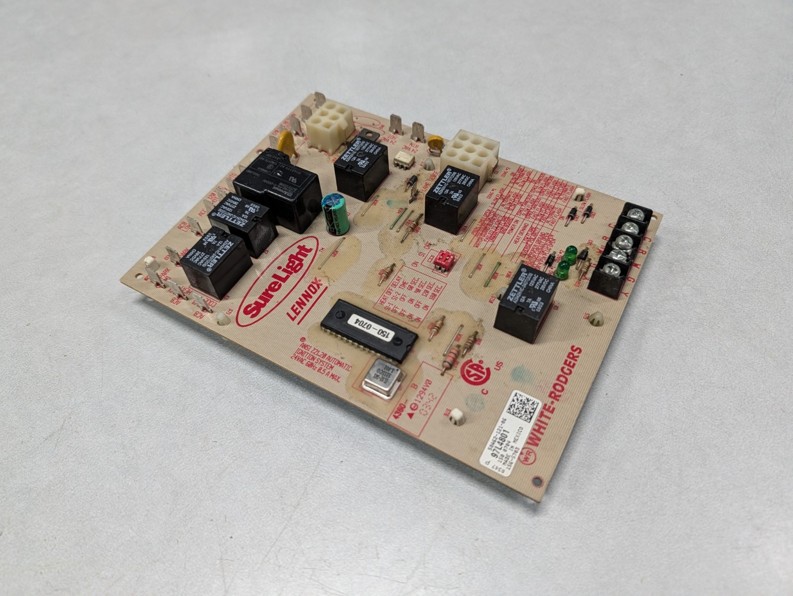 Lennox SureLight 97L4801 / 50A62-121 Furnace Control Circuit Board