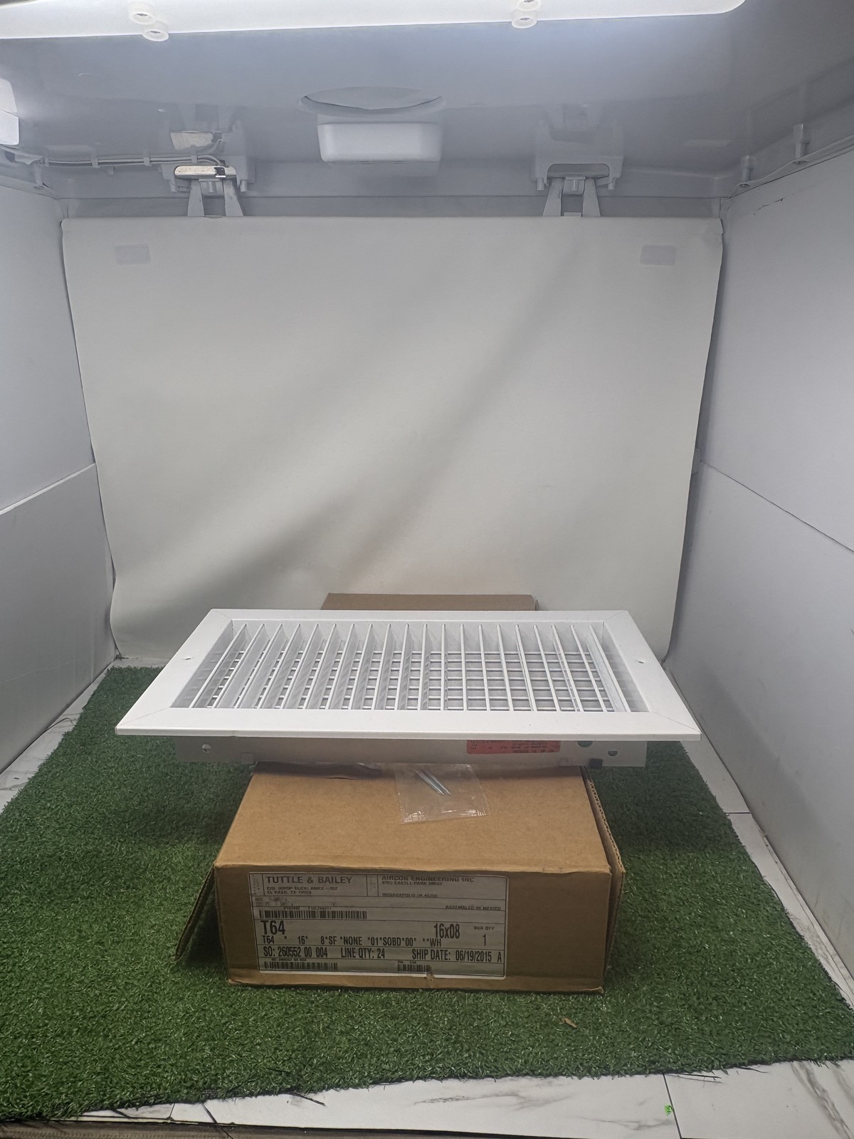 Tuttle & Bailey T64 16×8 White HVAC Supply Air Ceiling Wall Diffuser Vent Grille