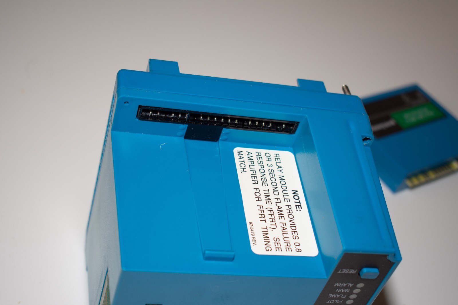 Honeywell RM7890A1015, display, base, flame module, 10900 hours 6-month warranty