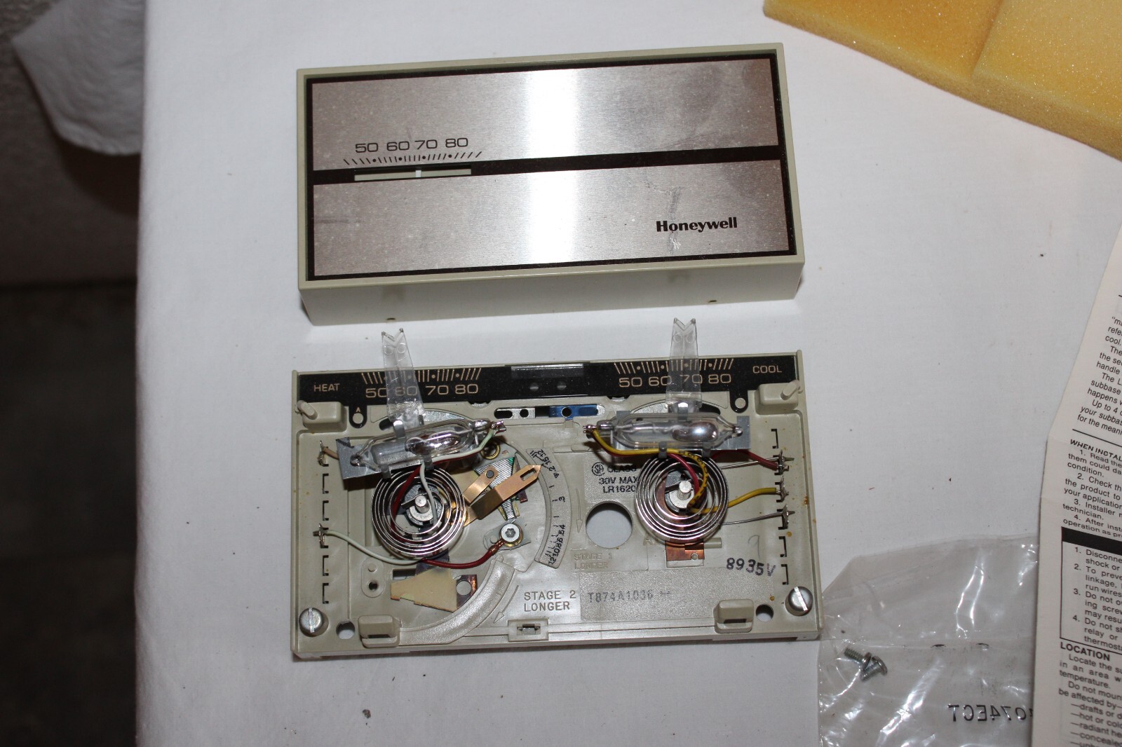 Honeywell T874A1036 Non-Programmable Thermostat Wall-Mounted 30V Max 50-80° F P3