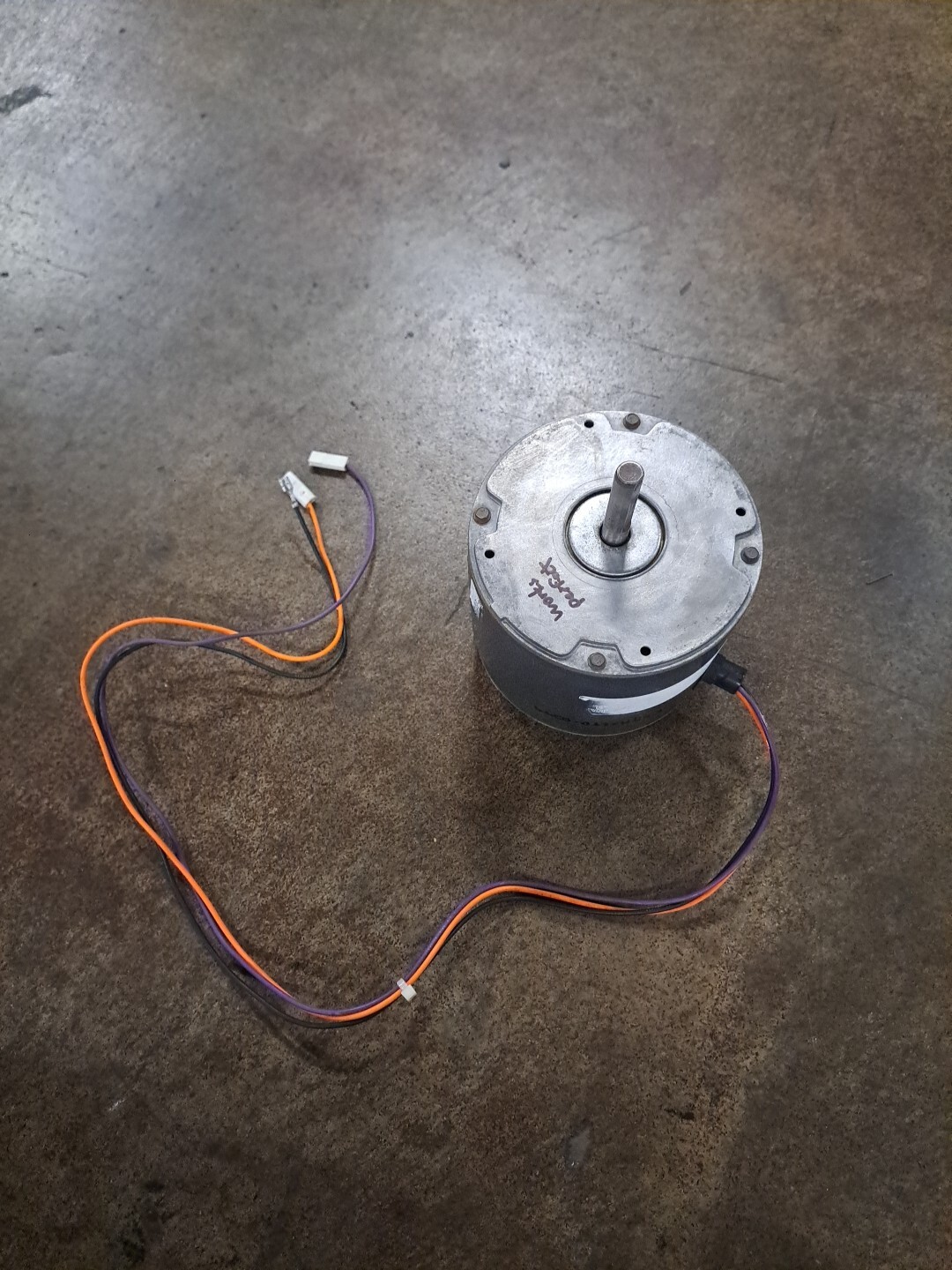 Emerson 1/4 HP 208-230V Condenser FAN MOTOR K55HXLTD-0249 / 100483-05 (Loc:D1T5♧