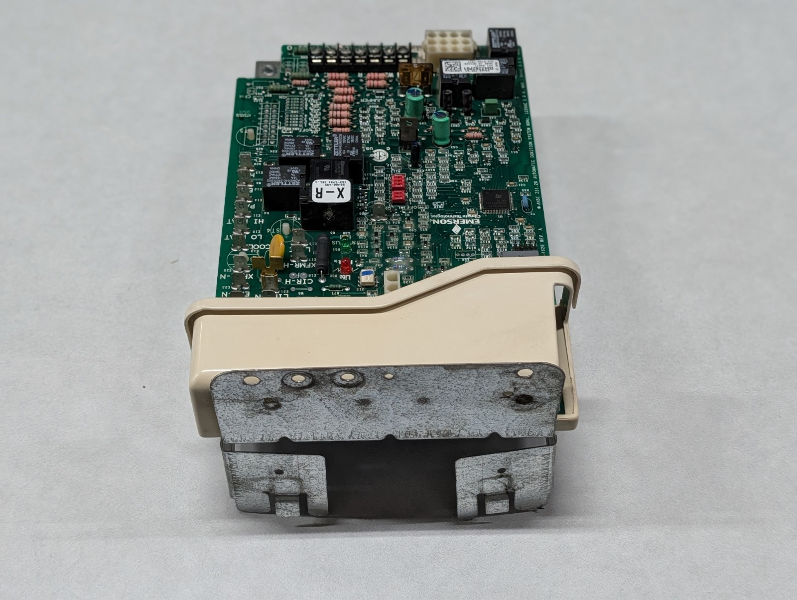 TRANE American Standard 50V60-495-03 Circuit Board D342262P01 used