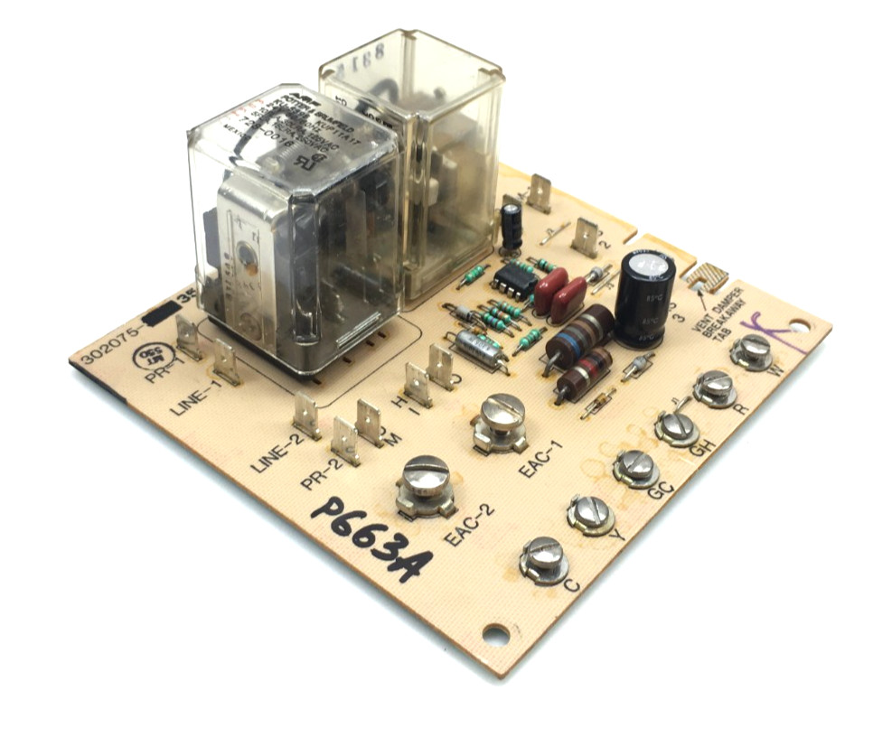 Carrier Bryant Payne 302075-354 Furnace Control Circuit Board used #P663A
