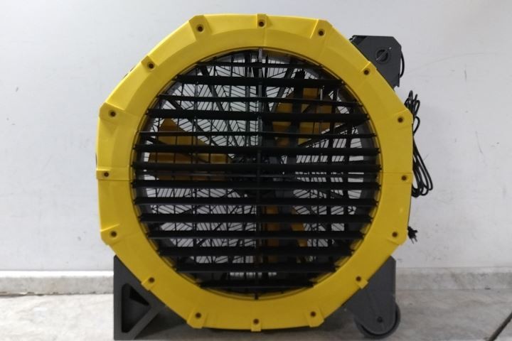 Hessaire MC38VB3 3/4 HP 11500 CFM 115VAC 30 In Blade Diameter Circulating Fan