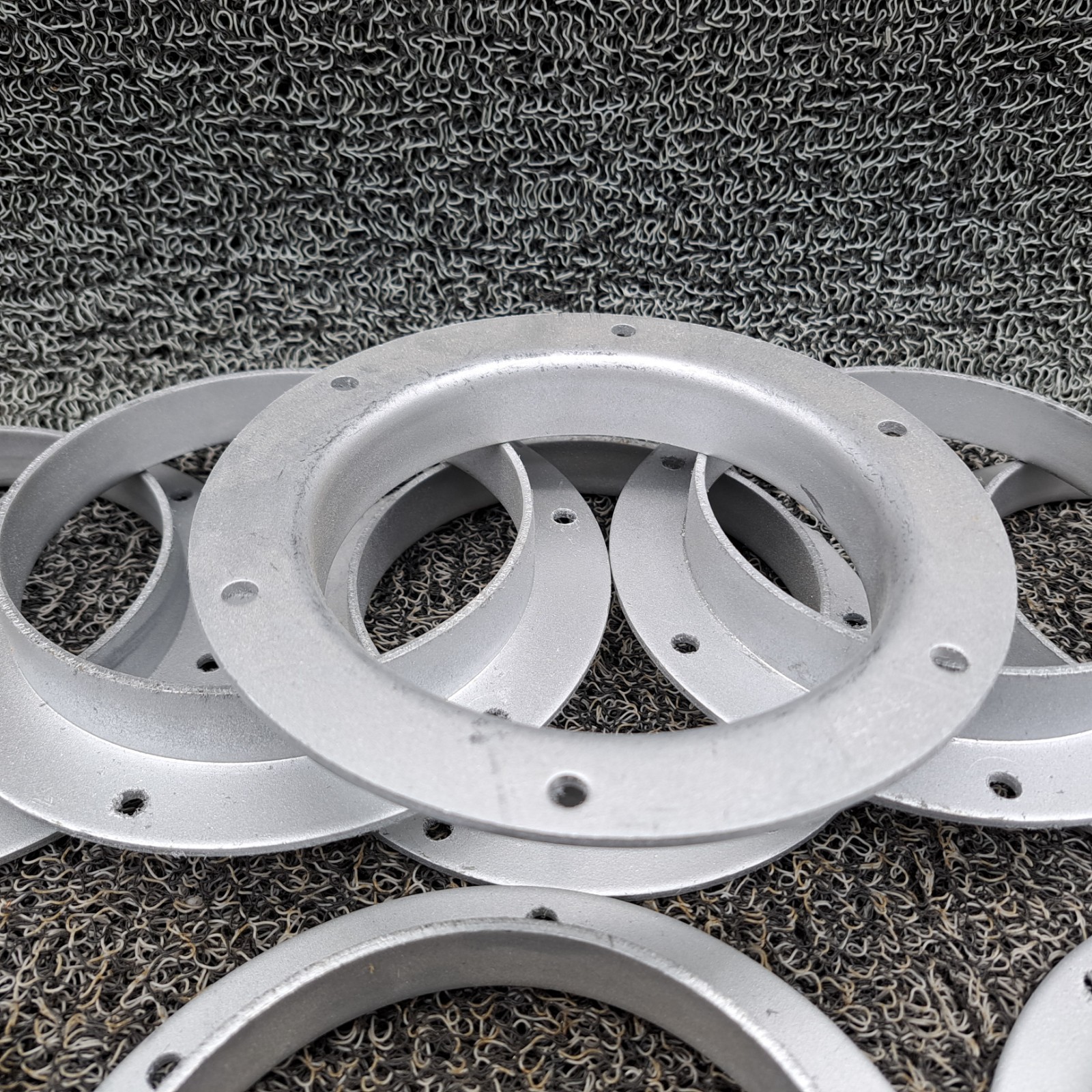 Nordfab 8040401821 Round Angle Flange Adapter, 5 In Duct Dia, Galv. Steel, Qt 9
