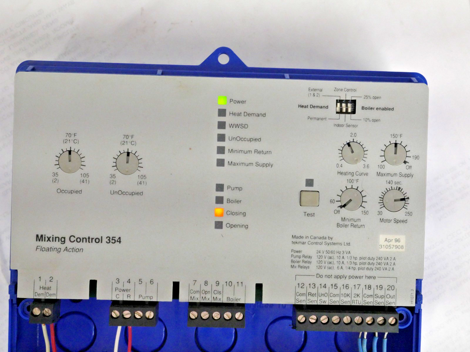 Tekmar 354 Outdoor Reset Mixing Control USED FOR PARTS
