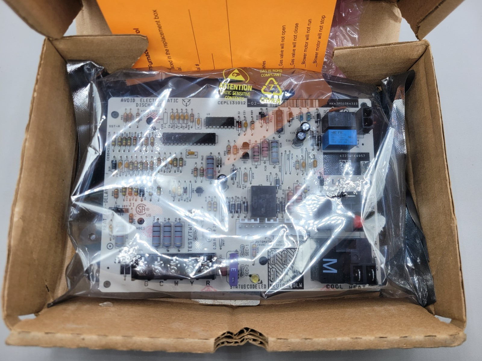 New Carrier Bryant Payne HK42FZ036 Furnace Control Circuit Board