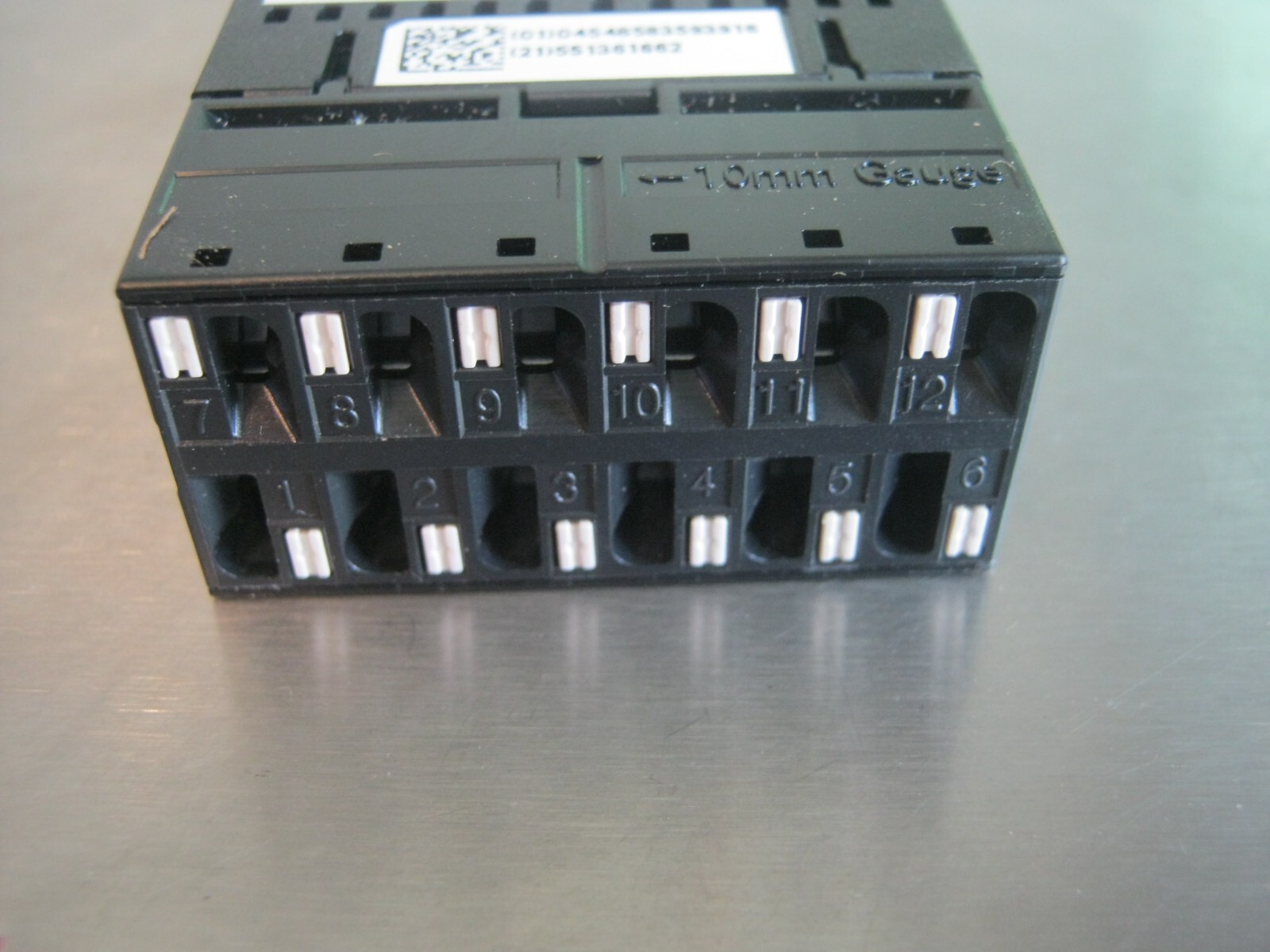 NEW Omron E5GC-QX1ACM-308 Digital Temperature Controller