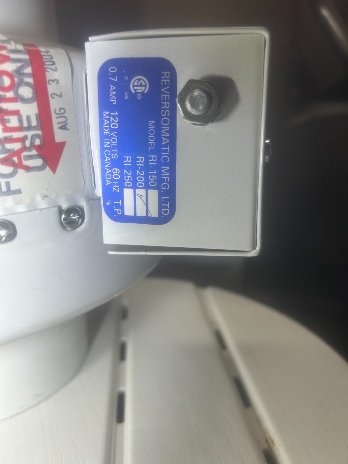 REVERSOMATIC* Model RI-200 —-Exhaust – Inline Fan 5″ Inches Duct
