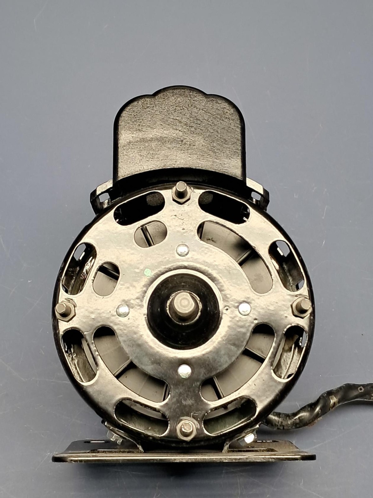 Fasco Motor 0150-0027-1000 3000-RPM 1/8-HP 50/60Hz 1-Phase MOTOR ONLY