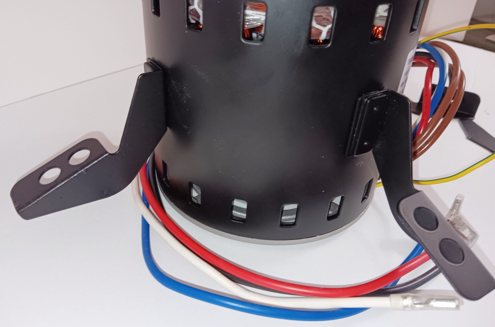 YDK139-185-6 Single Phase Asynchronous 3/4HP Fan Motor–NEW-has a PROBLEM