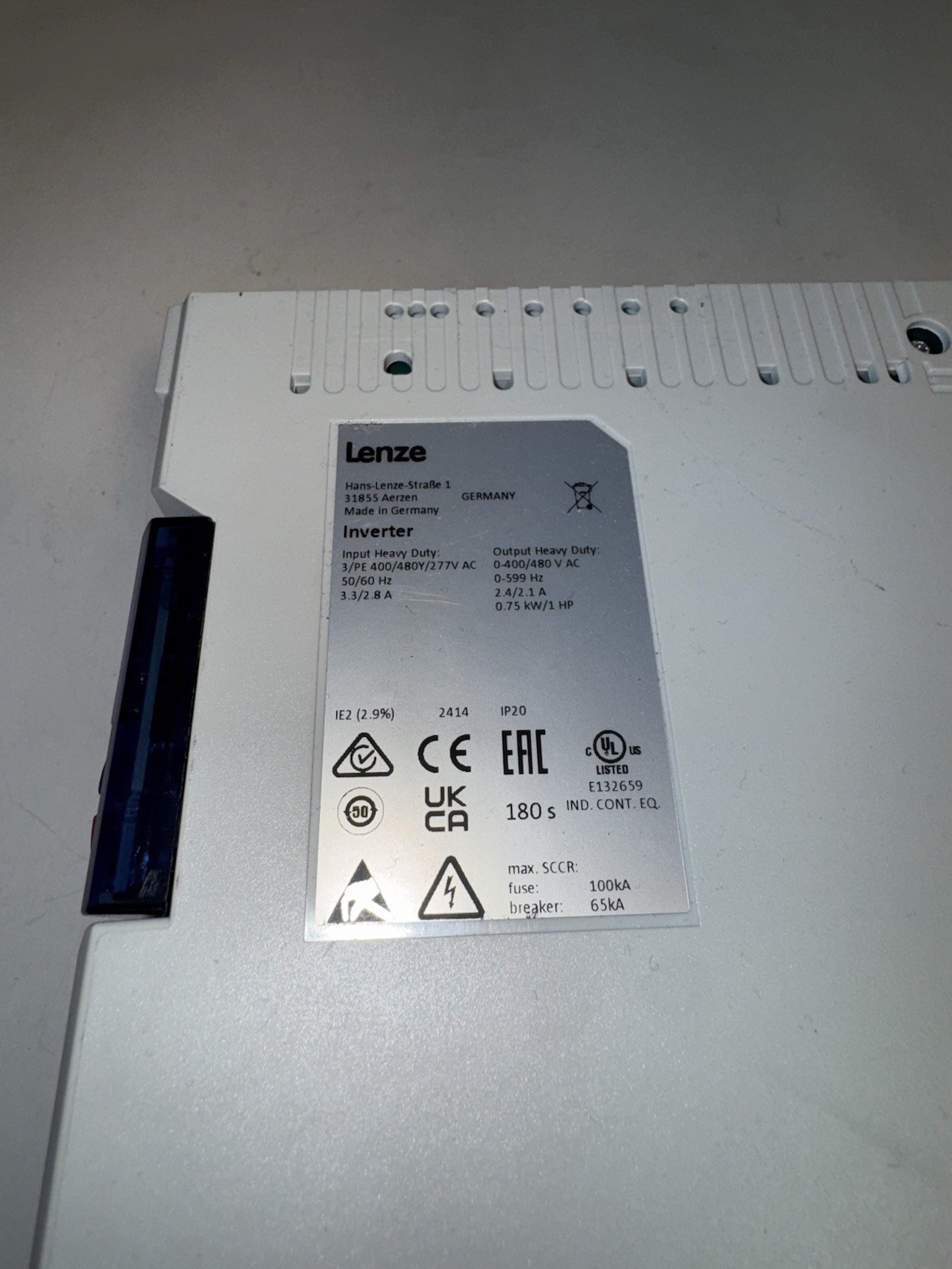 Lenze I51AE137F10V1BAKAS High Voltage AC Inverter Drive i510 400/480
