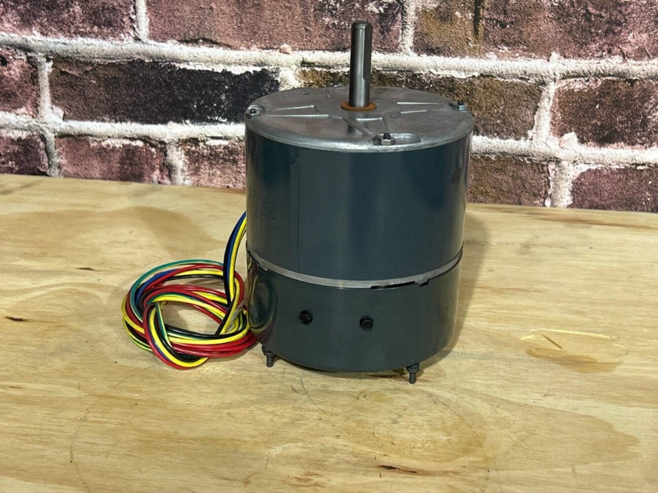 Genteq 5SME39HLHE243 1/3 HP Condenser Fan Motor 230/60/1 820 Rpm 3 Speed 223364