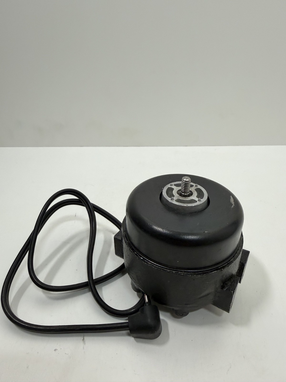 MARS 05412 Bearing Motor 115V, 9W, 1550 RPM Cast Iron Shaded Pole Unit