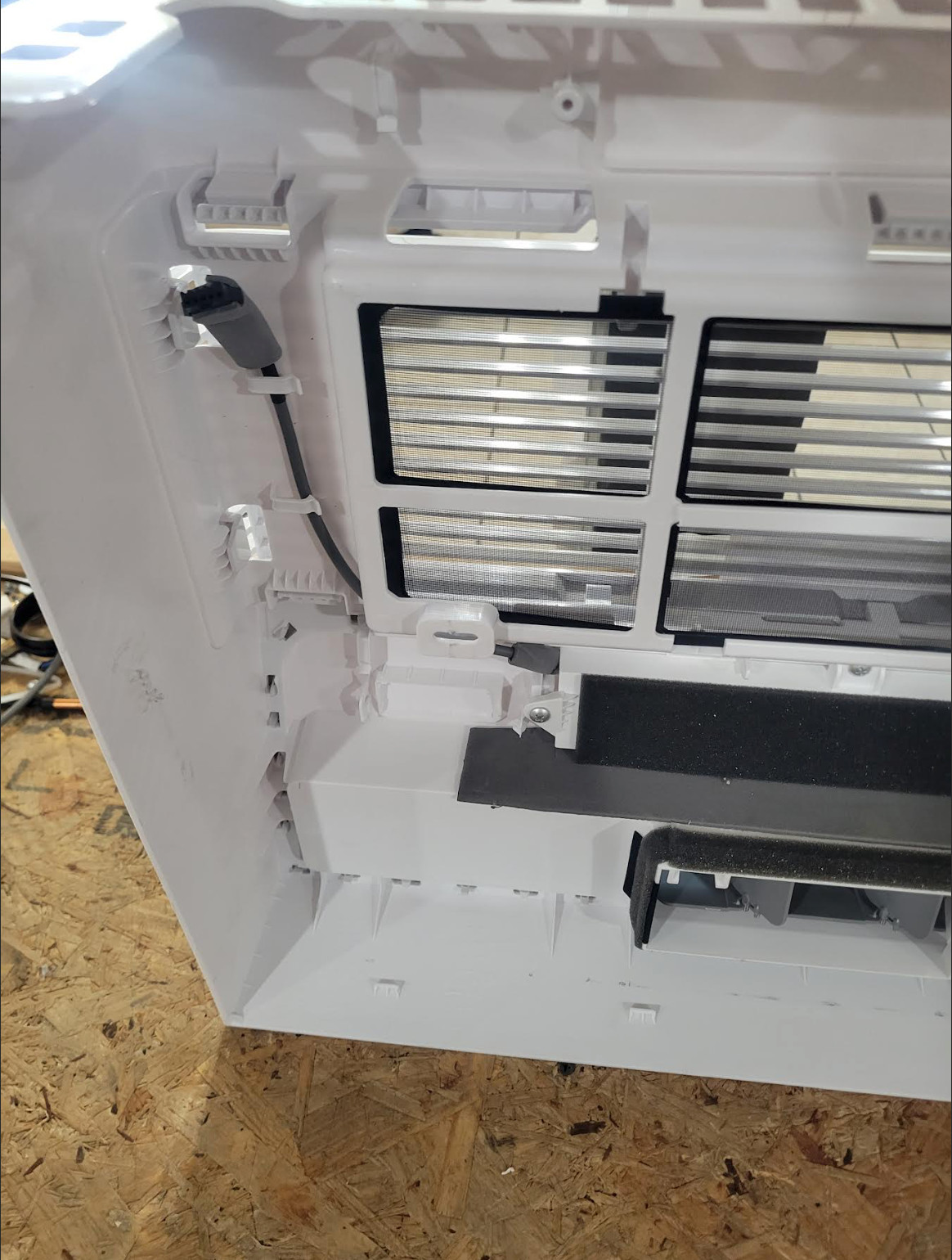 GE WP71X28375 FRONT PANEL ASSEMBLY With Grille, Air Filter, & Air Outlet Louver