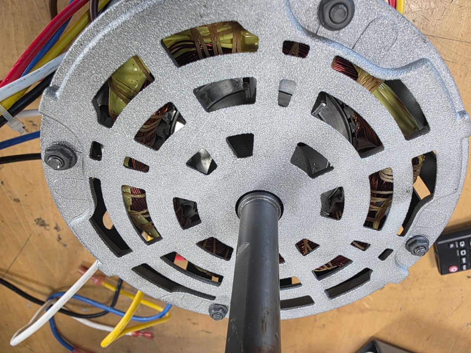 Carrier HC45AE118 Blower Motor / With optional Belly Band