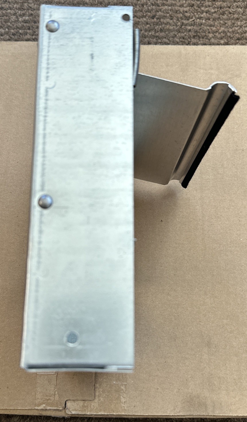 DAYTON 3HHL4 Backdraft Damper Vertical/Horizontal Mount 8” Square 7-3/4” Actual