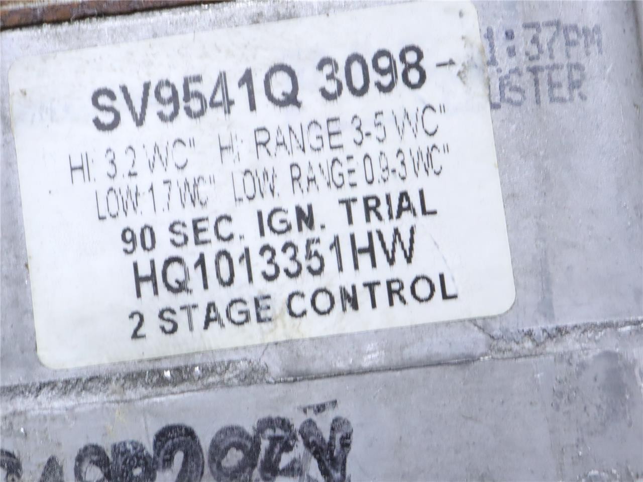 Honeywell SV9541Q3098 SmartValve Furnace 2 Stage Gas Smart Valve HQ1013351HW
