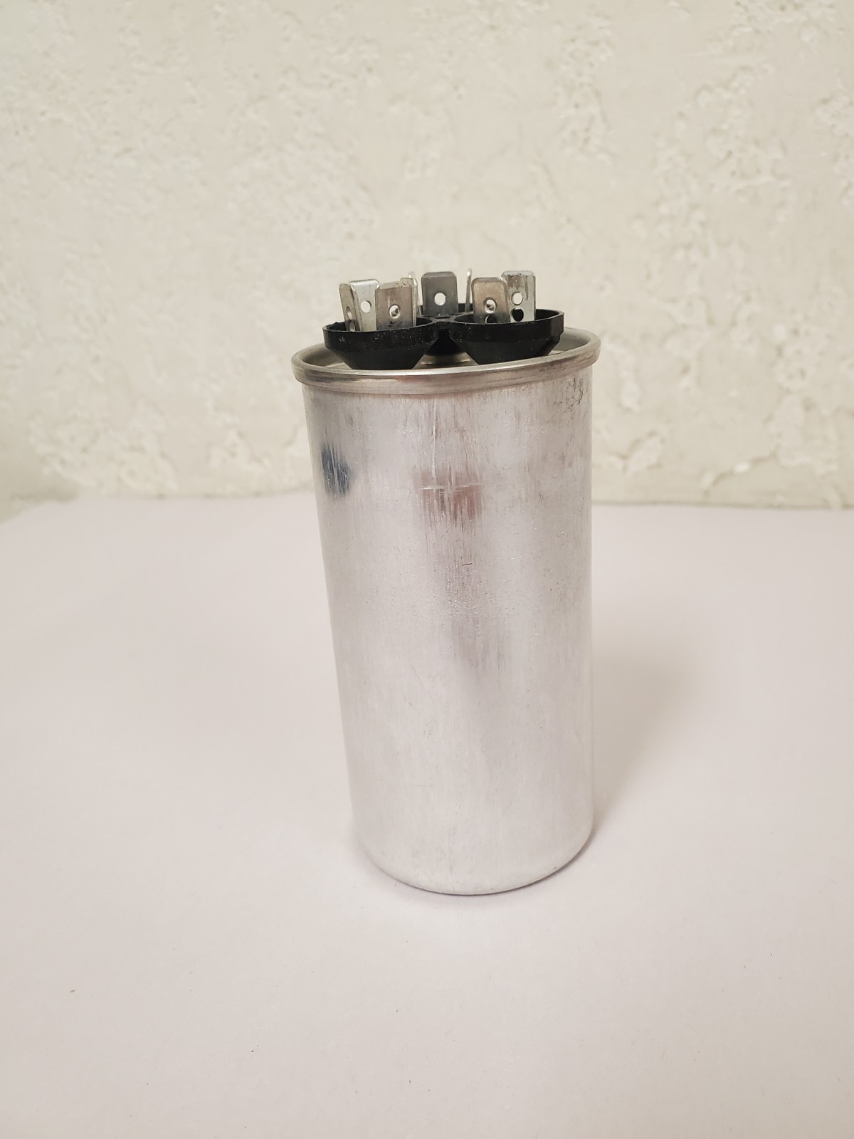 TITAN HD 45 Plus 5 MFD, 440V/370V Dual Voltage Round Run Capacitor (PRCFD455AR)