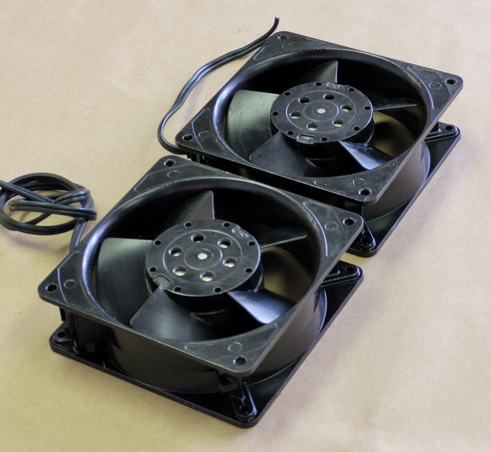 EBMPAPST 4650 Z COOLING FAN 230V/230V 50/60HZ 115/105MA 19/18W | LOT OF 2